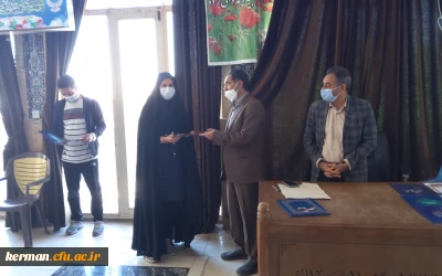 بمناسبت گرامیداشت هفته تربیت بدنی ،دانشگاه فرهنگیان کرمان برگزارکرد

تجدید میثاق با آرمانهای امام ، شهداء وسرداردلها سپهبد شهید حاج قاسم سلیمانی