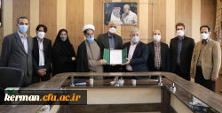 دانشگاه فرهنگیان کرمان وکانون زبان ایران  تفاهم نامه همکاری امضا کردند 5