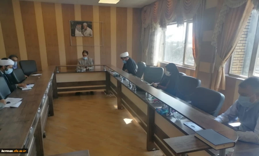 دکتر توان
 نماز مهمترین دلیل به ارتباط با پروردگار است 2