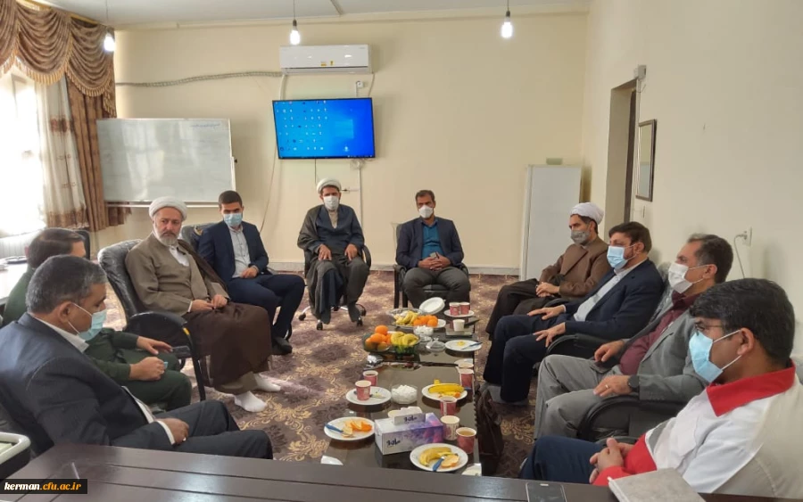 دکتر توان در مراسم گرامیداشت روز دانشجو دردانشگاه فرهنگیان کرمان
شانزده آذر روز دانشجو یادآور تلاش ها و دستاورد هایی است که از قشر دانشجو در تاریخ جنبش دانشجویی کشور به یاد داریم  2