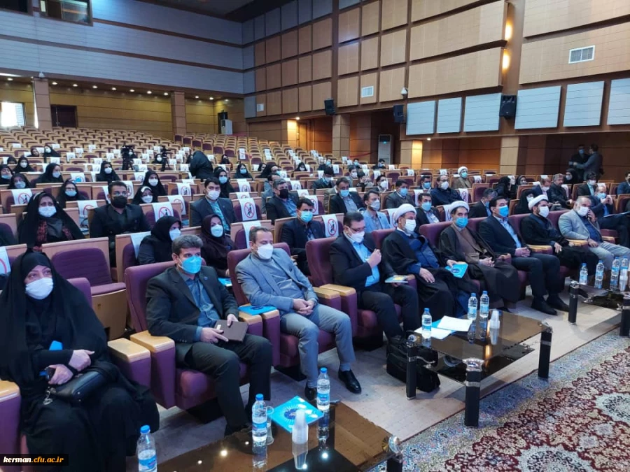 تجلیل از برگزیدگان جشنواره ملی پژوهش و فناوری دانشگاه فرهنگیان 3