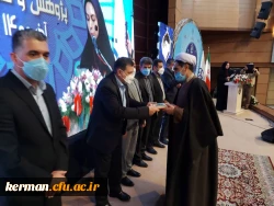 تجلیل از برگزیدگان جشنواره ملی پژوهش و فناوری دانشگاه فرهنگیان 8