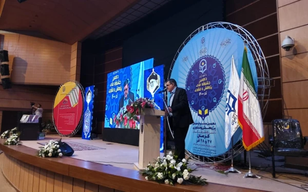 دکتر حسین خنیفر:
پژوهش از اصلی ترین عناصر نظام آموزشی است 2