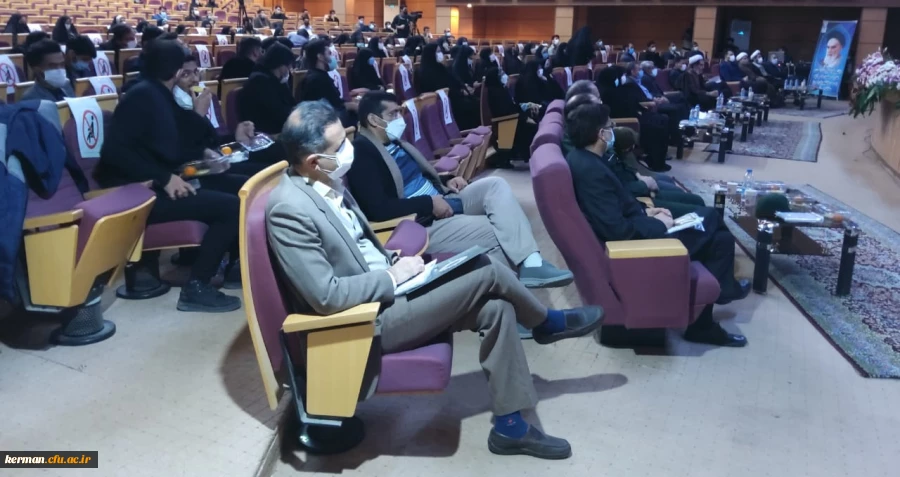 بررسی شخصیت اخلاقی و تربیتی شهید سلیمانی رسالت مهمی است که دانشگاه فرهنگیان فعالیت در این زمینه را وظیفه خود می داند. 5