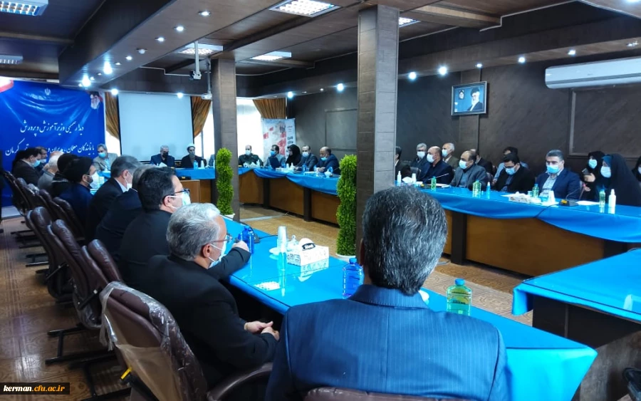  وزیر آموزش و پرورش 
کثرت اردوهای جهادی بسیج دانشجویی دانشگاه فرهنگیان کرمان با الگوی سایر دانشگاه ها قرار گیرد  2