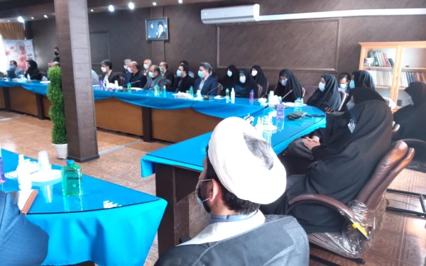  وزیر آموزش و پرورش 
کثرت اردوهای جهادی بسیج دانشجویی دانشگاه فرهنگیان کرمان با الگوی سایر دانشگاه ها قرار گیرد  2