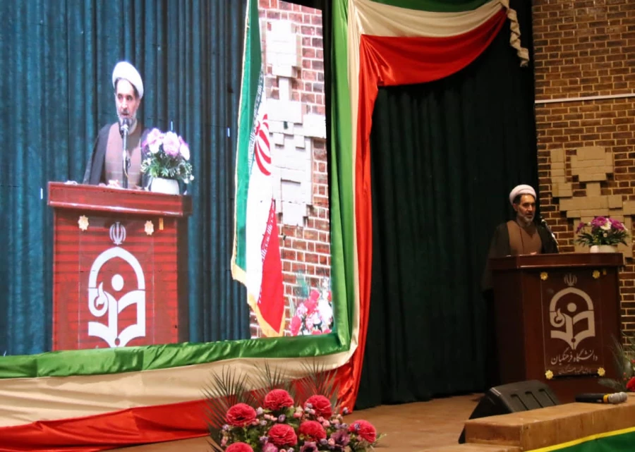 اختتامیه جشنواره طراحی رسانه های فرهنگی -ورزشی یادواره شهید حاج قاسم سلیمانی  4