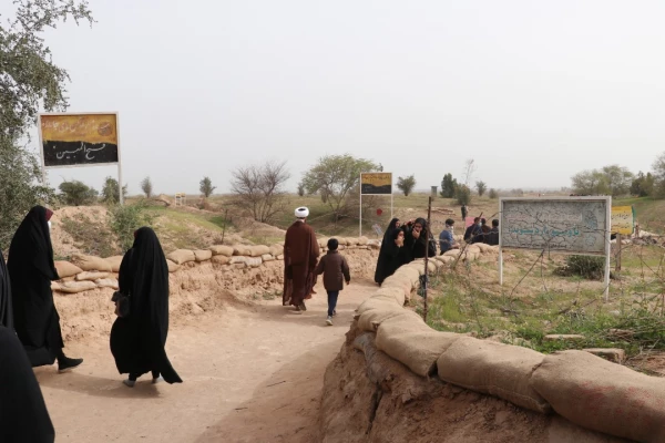 در قالب کاروان راهیان نور صورت گرفت 
اعزام ۲۵۰ دانشجو معلم دانشگاه فرهنگیان کرمان  به مناطق عملیاتی هشت سال دفاع مقدس 12