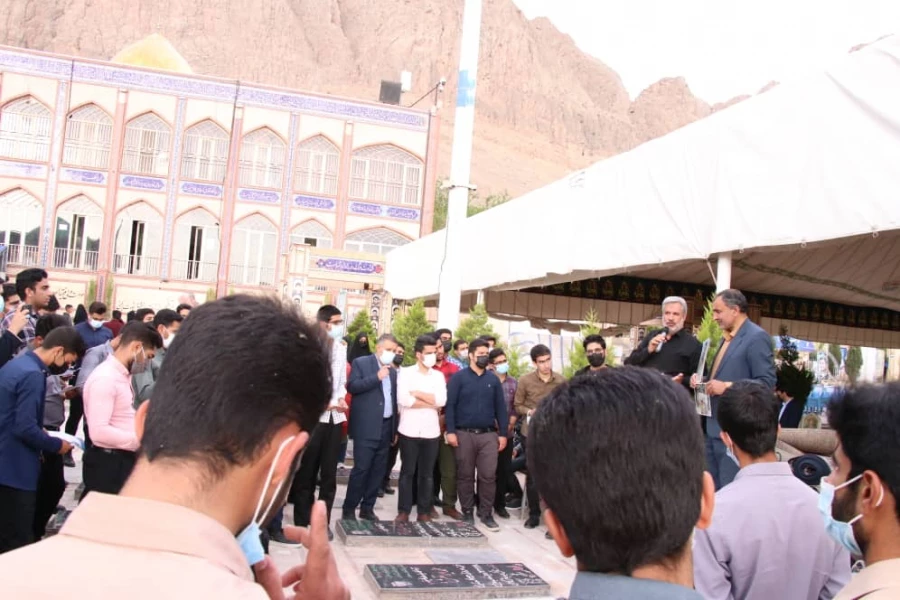 اردوی زیارتی "ضیافت شهداء"در جوار مرقد مطهر سردار دلها *شهید حاج قاسم سلیمانی *و گلزار شهدای کرمان 16