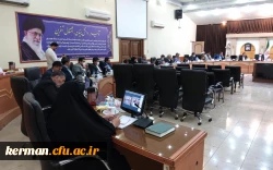دکتر صحرایی درنشست راه اندازی اولین دانشگاه جامع فرهنگیان در کرمان خبر داد:
افزایش ۵۰ درصدی ظرفیت پذیرش دانشگاه فرهنگیان در سال  جاری 3