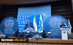 رفتار واخلاق شهید سلیمانی برای مادرس است ،اخلاص وانجام کار برای رضای خدا از ویژگیهای بارز ایشان بود
 2