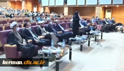 رفتار واخلاق شهید سلیمانی برای مادرس است ،اخلاص وانجام کار برای رضای خدا از ویژگیهای بارز ایشان بود
 3