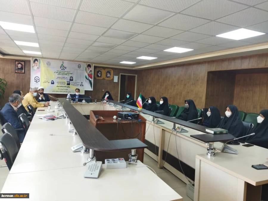 تبادل نظر اساتید پردیس شهید باهنر با حضور رئیس دانشگاه فرهنگیان استان کرمان 2