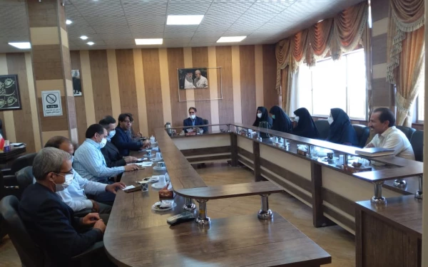 درجلسه برنامه ریزی برگزاری آزمون اصلح مقرر گردید این آزمون در سه سایت دانشگاه برگزار گردد 4