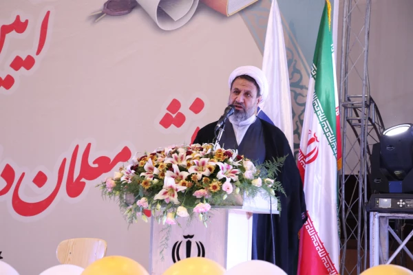 جریان آموزش وپرورش ،تعلیم و تعلم  و معلمی جریانی پویا، ماندگار و همیشگی است 8