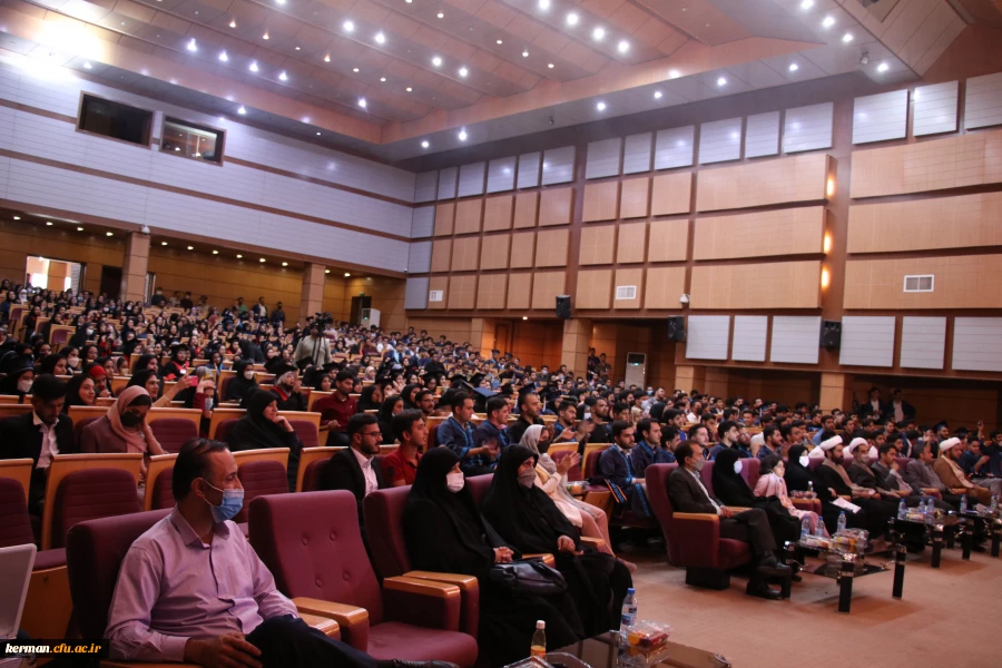 جریان آموزش وپرورش ،تعلیم و تعلم  و معلمی جریانی پویا، ماندگار و همیشگی است 12