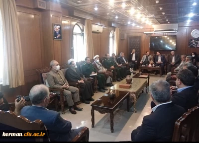 استاندار کرمان:

دانشگاه فرهنگیان از جنبه های مختلف مهم است