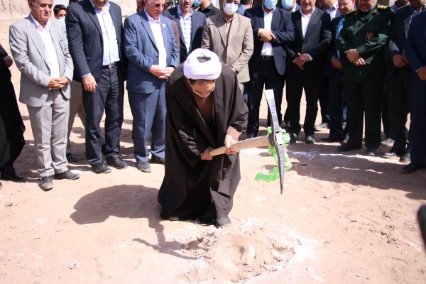 کلنگ احداث اولین دانشگاه جامع فرهنگیان کشور در کرمان به زمین زده شد 4
