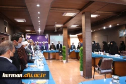 رئیس دانشگاه فرهنگیان کشور:
94 هزار و 400 دانشجو معلم در کشور در حال تحصیل هستند  2