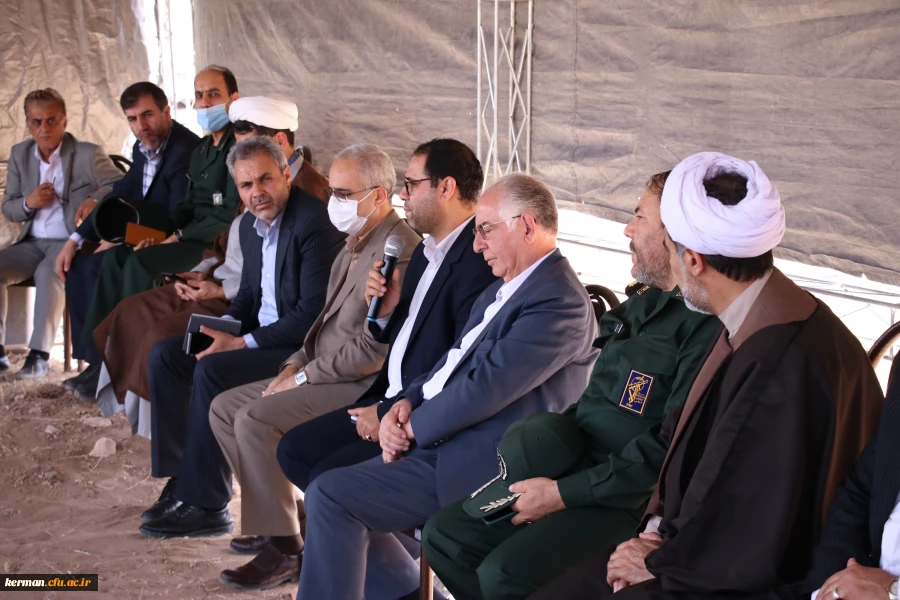 کلنگ احداث اولین دانشگاه جامع فرهنگیان کشور در کرمان به زمین زده شد 8