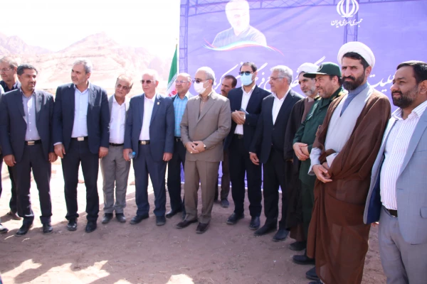 کلنگ احداث اولین دانشگاه جامع فرهنگیان کشور در کرمان به زمین زده شد 10