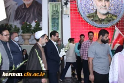 ادای احترام رئیس دانشگاه فرهنگیان کشور به سردار شهید 