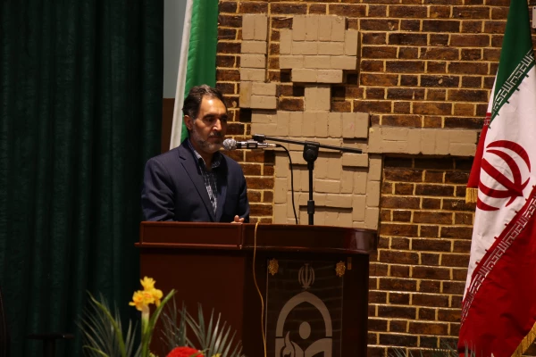 دکتر توان 
غدیر شناسنامه شیعه میباشد 3