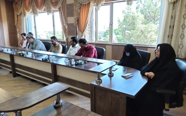 ششمین جشنواره رویش قطب یک کشور ،همراه با برگزاری دوره توانمندسازی دبیران کانون های مکتب شهی سلیمانی ، بیانیه گام دوم انقلاب اسلامی ،ایرانگردی و ایران شناسی دردانشگاه فرهنگیان استان کرمان 22