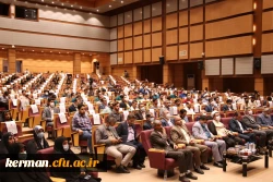 نماینده ولی فقیه در استان و امام جمعه کرمان:
تحول دانش آموزان در گرو تحول در جهان بینی آنان است 2