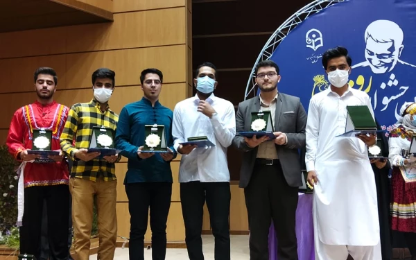 آیین پایانی ششمین "جشنواره رویش" دانشگاه فرهنگیان در کرمان برگزار شد 3