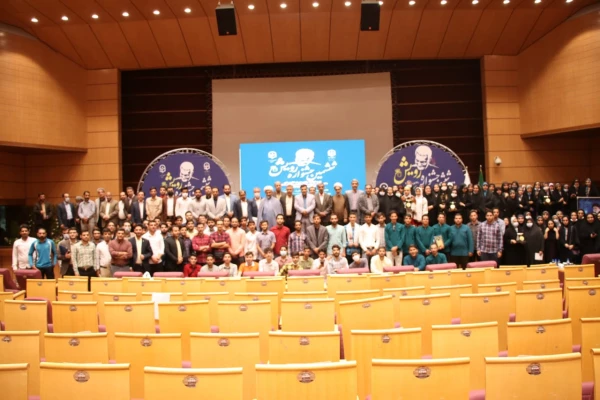 معاون پرورشی و فرهنگی وزیر آموزش و پرورش:
معلم، عامل حرکت دانش آموز از تعلیمات دینی به سوی تربیت دینی است 2