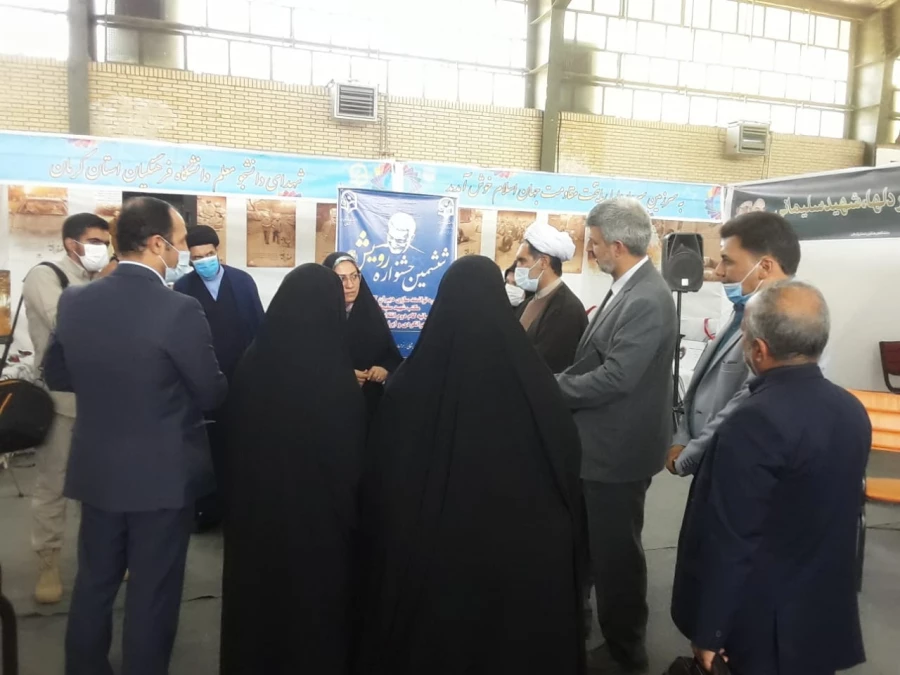 توسط معاون وزیرپرورشی آموزش وپرورش صورت گرفت:
بازدید از ششمین نمایشگاه جشنواره رویش قطب یک کشور در کرمان 2