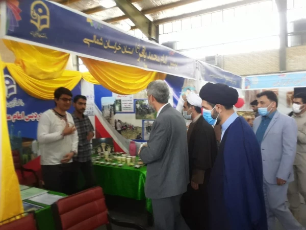 توسط معاون وزیرپرورشی آموزش وپرورش صورت گرفت:
بازدید از ششمین نمایشگاه جشنواره رویش قطب یک کشور در کرمان 2