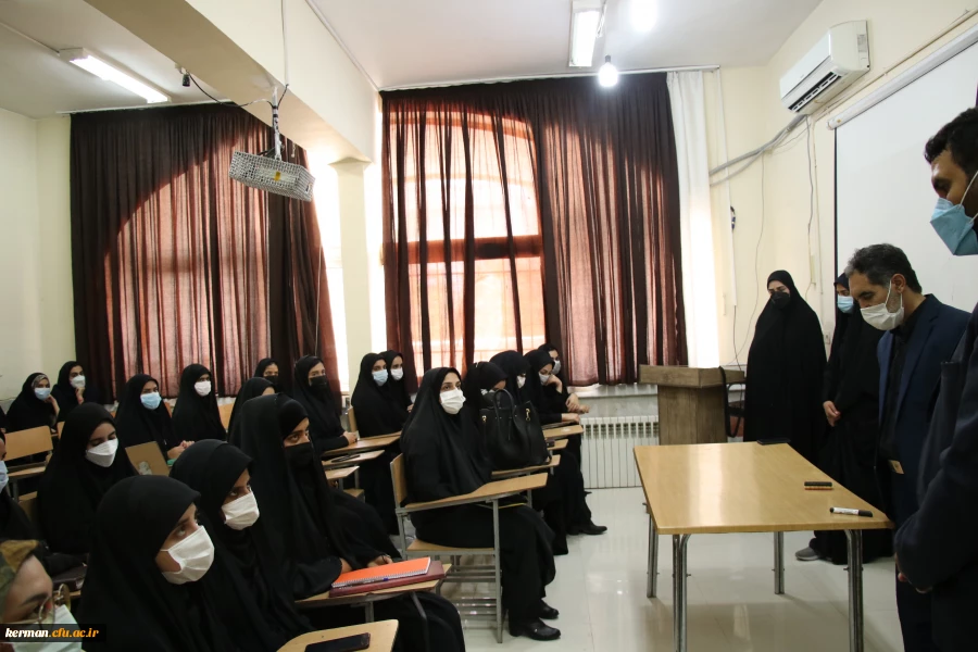   * بازدید میدانی "سفیران مهر" ازپردیس هاومراکز تابعه این دانشگاه*   2