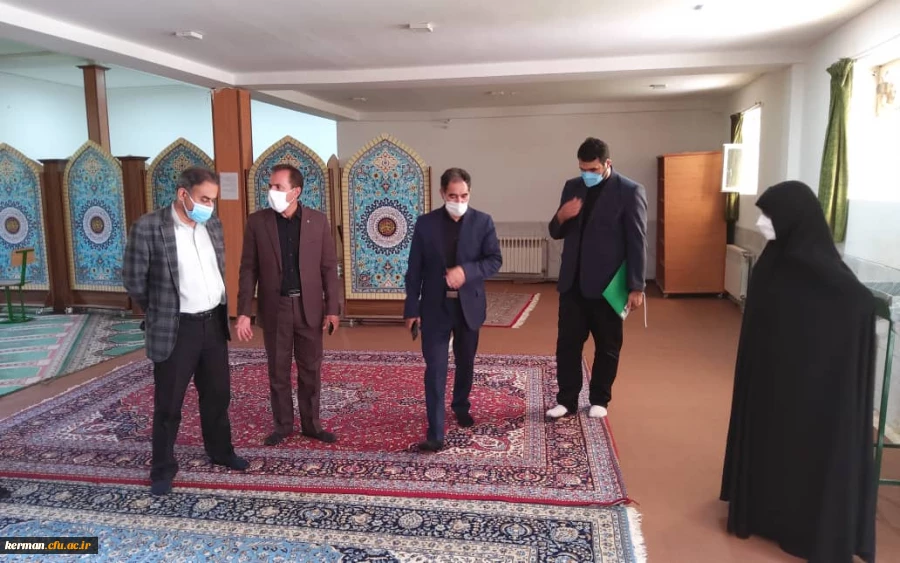   * بازدید میدانی "سفیران مهر" ازپردیس هاومراکز تابعه این دانشگاه*   2