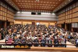 امام جمعه کرمان
واقعیت و آرمان درامور سیاسی  باید درکنارهم دیده شود 2