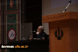 حضور استاندار کرمان درجلسه پرسش وپاسخ دانشجویان شرکت کننده در طرح* حامیم* 2