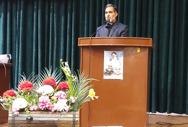 دکتر توان خطاب به اساتید مصاحبه گر :
امر بسیار مهم وخطیری را پذیرفته اید 2