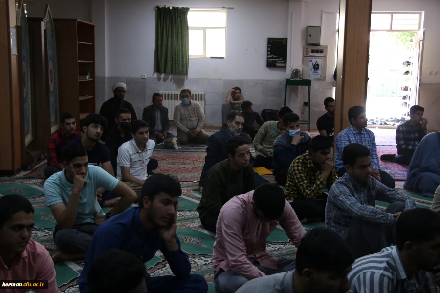 چهارمین سالگرد تدفین شهدای گمنام دانشگاه فرهنگیان استان کرمان برگزار شد  5