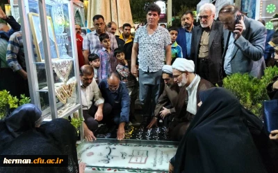 معاونت فرهنگی واجتماعی دانشگاه فرهنگیان کشور به مقام شهید سلیمانی ادای احترام کرد