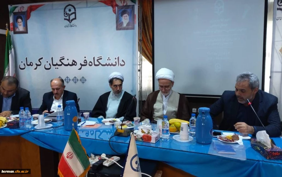 دکتر رضایی مدیرکل آموزش و پرورش استان کرمان:
*راه تحول در آموزش و پرورش از دانشگاه فرهنگیان می گذرد* 2