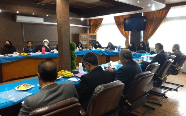 دکتر رضایی مدیرکل آموزش و پرورش استان کرمان:
*راه تحول در آموزش و پرورش از دانشگاه فرهنگیان می گذرد* 2