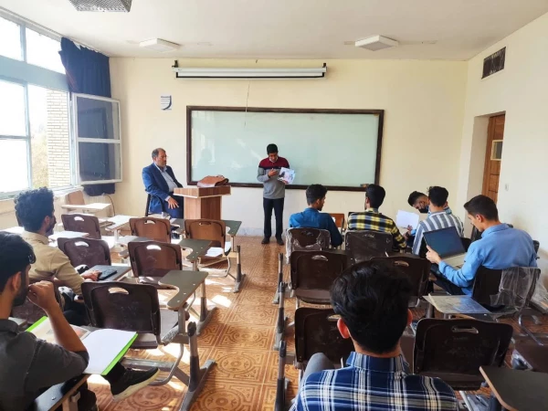 برگزاری سلسه نشست ها و سمینارهای تخصصی با موضوع کارورزی در دانشگاه فرهنگیان کرمان 4