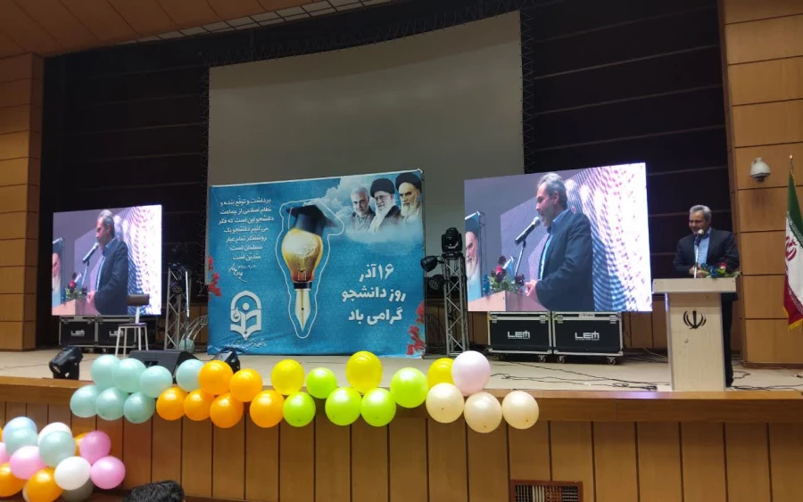 دانشجو همواره برای ملت ایران مرجع ونقش آفرین بوده است 9