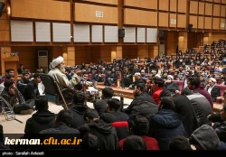 حجت الاسلام قرائتی در جمع دانشجومعلمان دانشگاه فرهنگیان کرمان: 
دانشجو معلمان خود را برای نجات نسل گرفتار شده در زیر رگبار شبهات آماده کنند 2