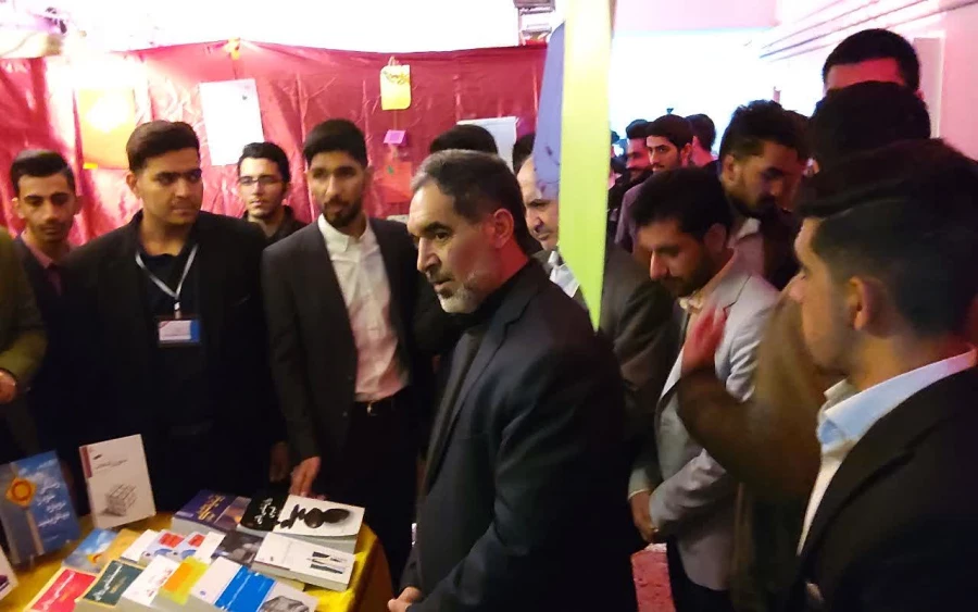 دکتر توان درمراسم گرامیداشت هفته پژوهش دردانشگاه فرهنگیان کرمان : 
پویایی جامعه درتوجه و اهمیت دادن به امر پژوهش وتحقیقات دارد 2