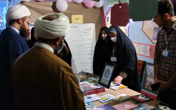 دکتر توان درمراسم گرامیداشت هفته پژوهش دردانشگاه فرهنگیان کرمان : 
پویایی جامعه درتوجه و اهمیت دادن به امر پژوهش وتحقیقات دارد 2