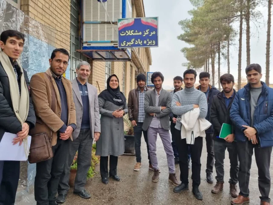 بازدید دانشجومعلمان کارورزی از مراکز اختلالات یادگیری استان کرمان 2