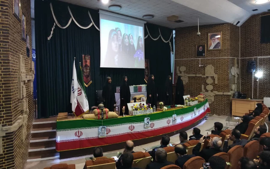 با حضور شهید خوشنام، عطر بهشت در دانشگاه فرهنگیان کرمان طنین انداز شد 6