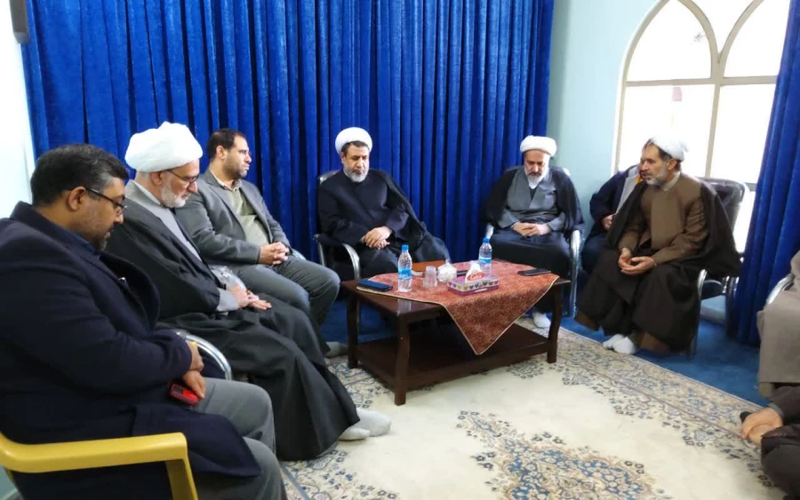 دیدار رئیس دانشگاه فرهنگیان با نماینده ولی فقیه در استان کرمان 3